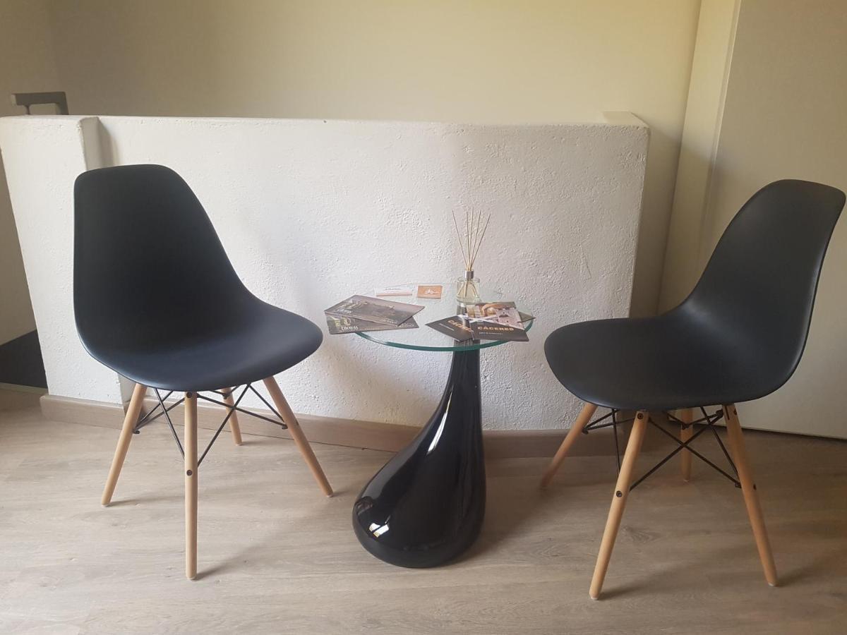 Rcbcaleros Appartement Caces Buitenkant foto