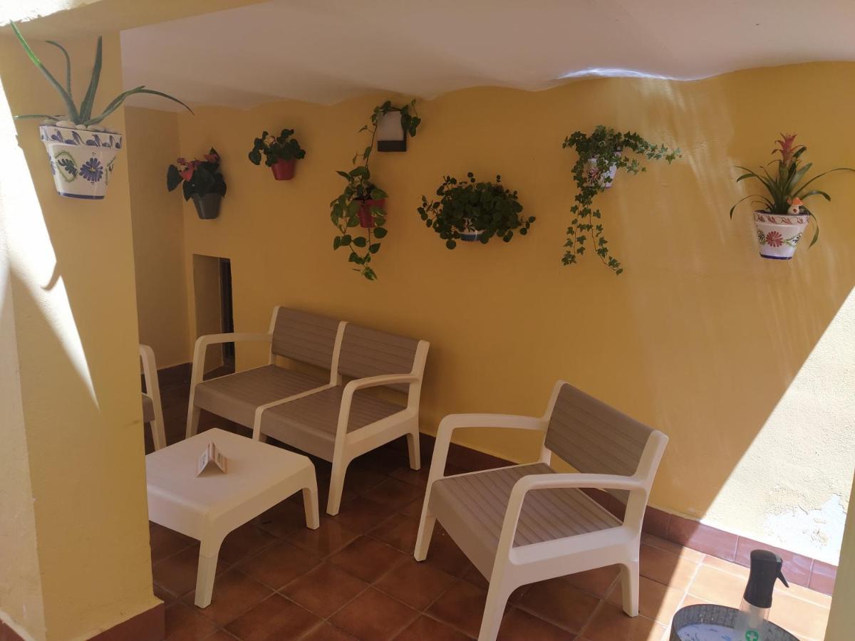 Rcbcaleros Appartement Caces Buitenkant foto